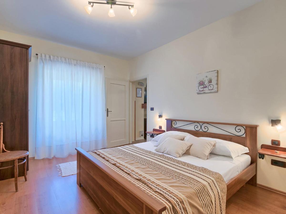 Apartment Sani-1 By Interhome Pjescana Uvala Buitenkant foto